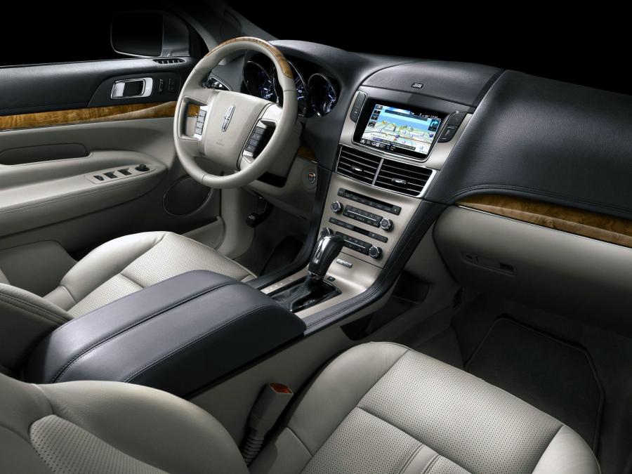 Интерьер Lincoln MKT 2010 года  (фото 65 из 79)